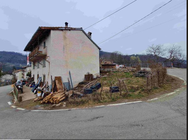 casa indipendente in vendita a Blello