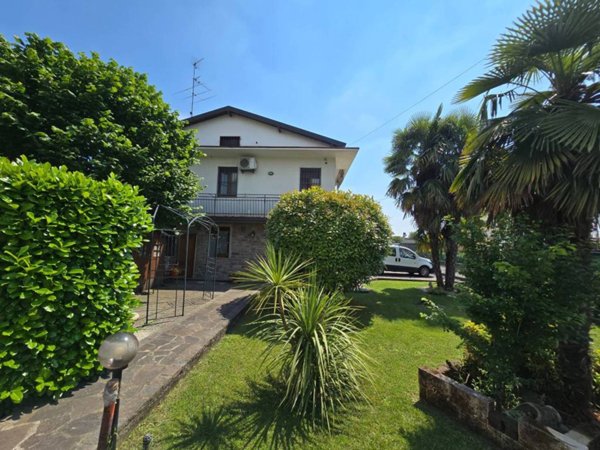 casa indipendente in vendita a Bolgare