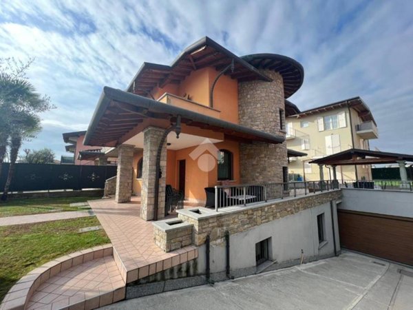 casa indipendente in vendita a Bolgare