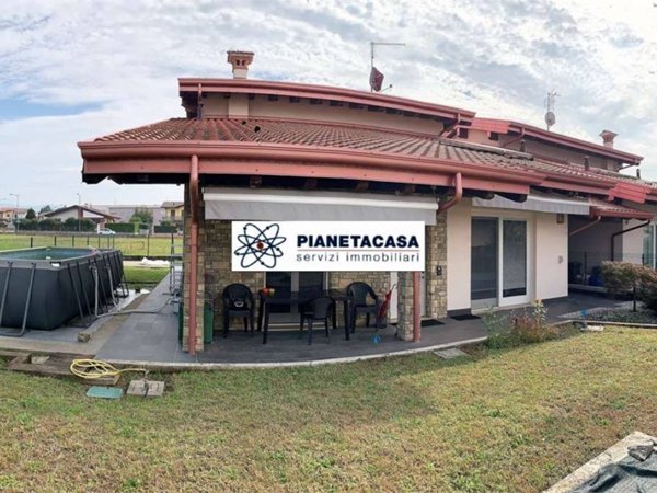 casa indipendente in vendita a Bolgare