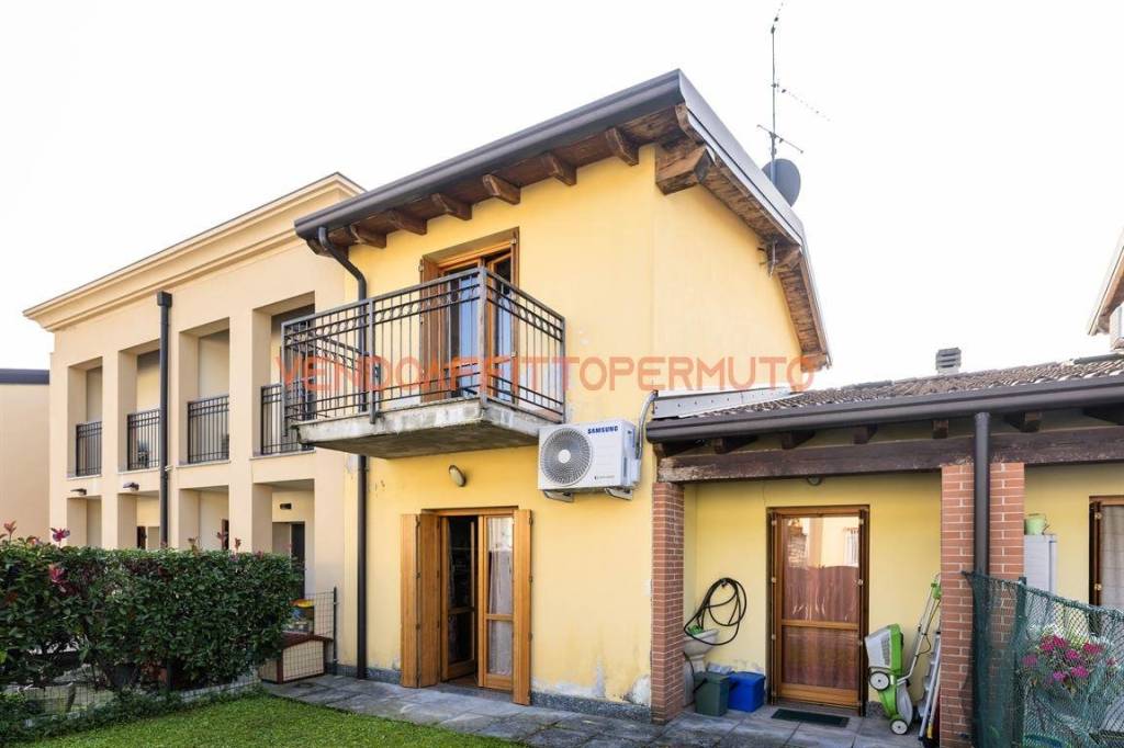 casa indipendente in vendita a Bolgare