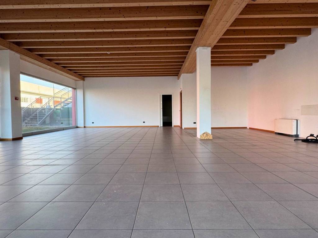 ufficio in vendita a Bolgare