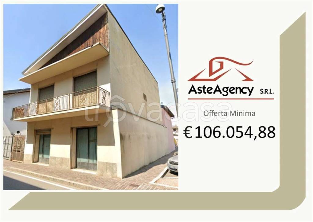 casa indipendente in vendita a Bolgare in zona San Chierico