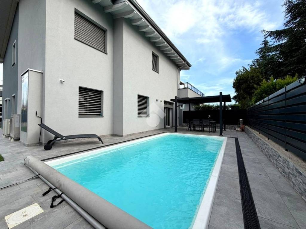 casa indipendente in vendita a Bolgare in zona San Chierico