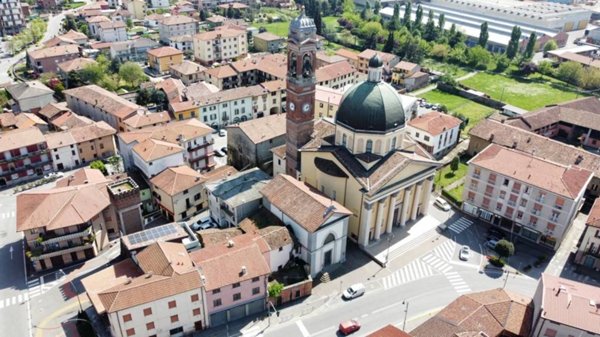 casa indipendente in vendita a Boltiere