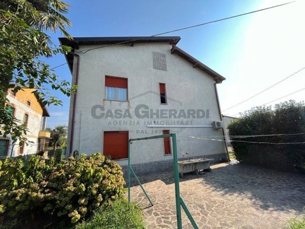 casa indipendente in vendita a Boltiere