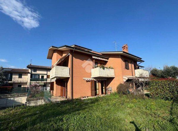 appartamento in vendita a Boltiere