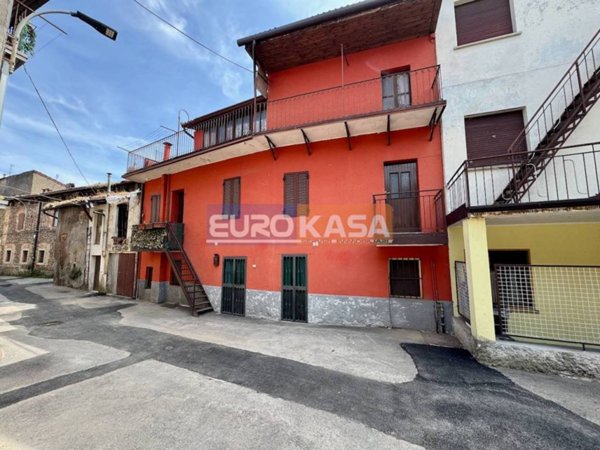 casa indipendente in vendita a Boltiere
