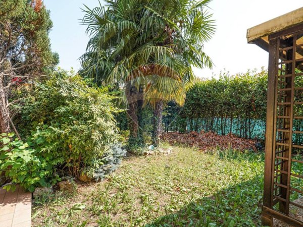 appartamento in vendita a Boltiere