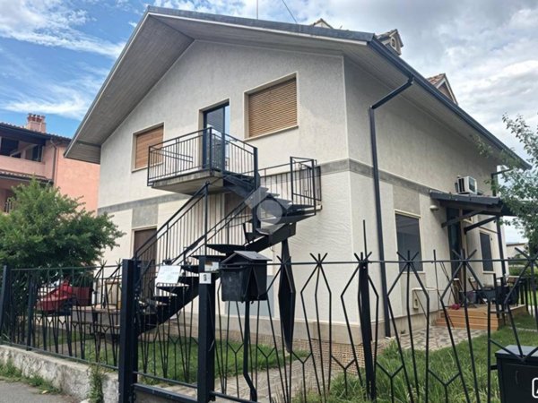 appartamento in vendita a Boltiere