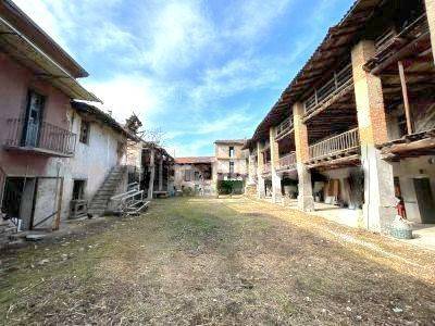 casa indipendente in vendita a Boltiere