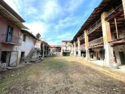 casa indipendente in vendita a Boltiere