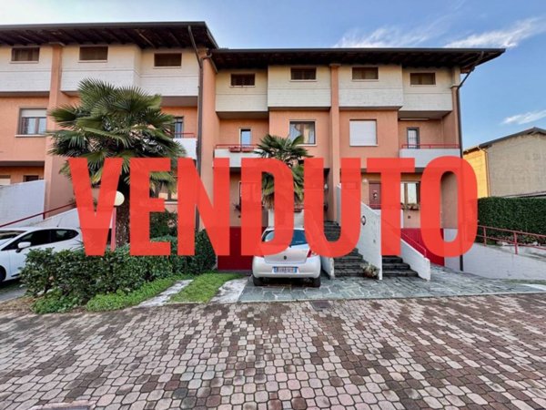 casa indipendente in vendita a Boltiere