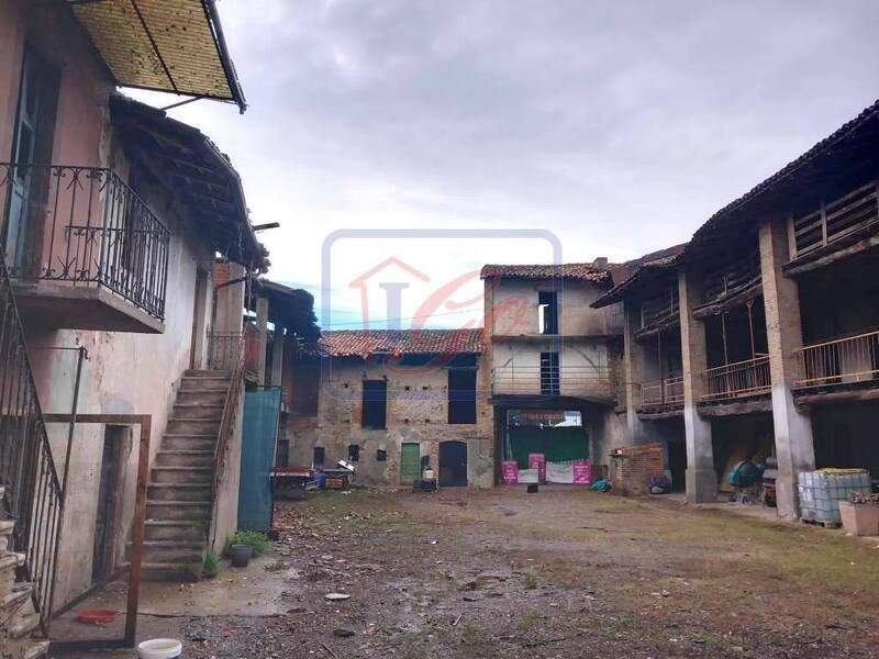 casa indipendente in vendita a Boltiere