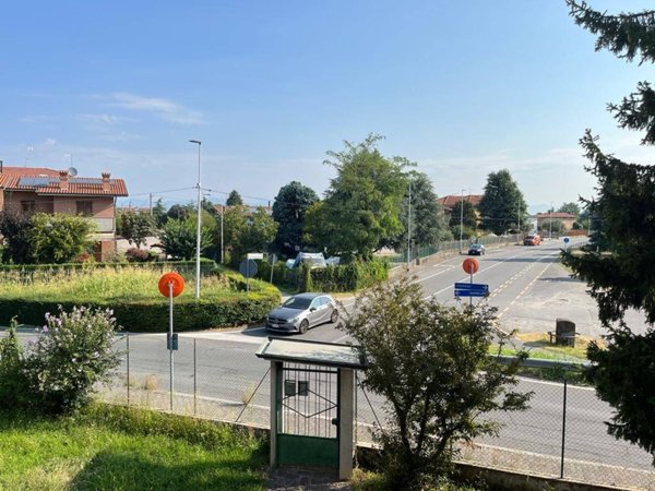 casa indipendente in vendita a Boltiere