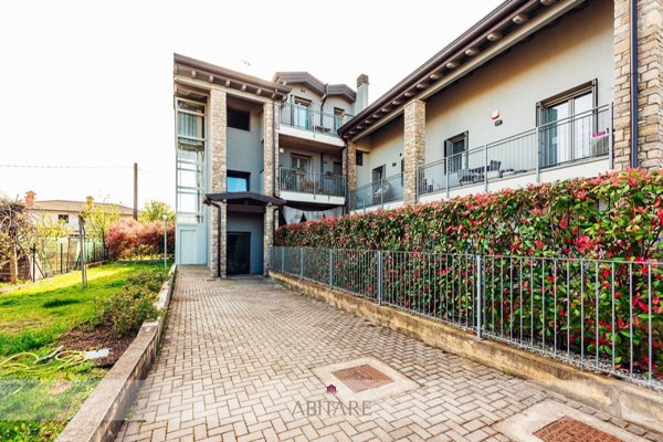 appartamento in vendita a Boltiere