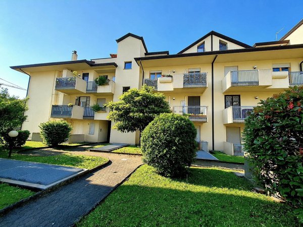 appartamento in vendita a Boltiere
