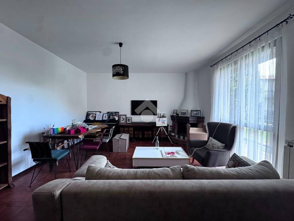 appartamento in vendita a Boltiere