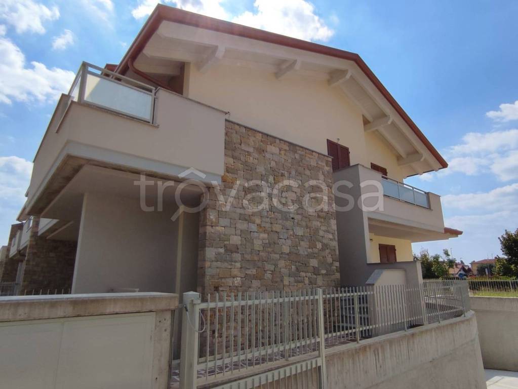 appartamento in vendita a Bonate Sopra