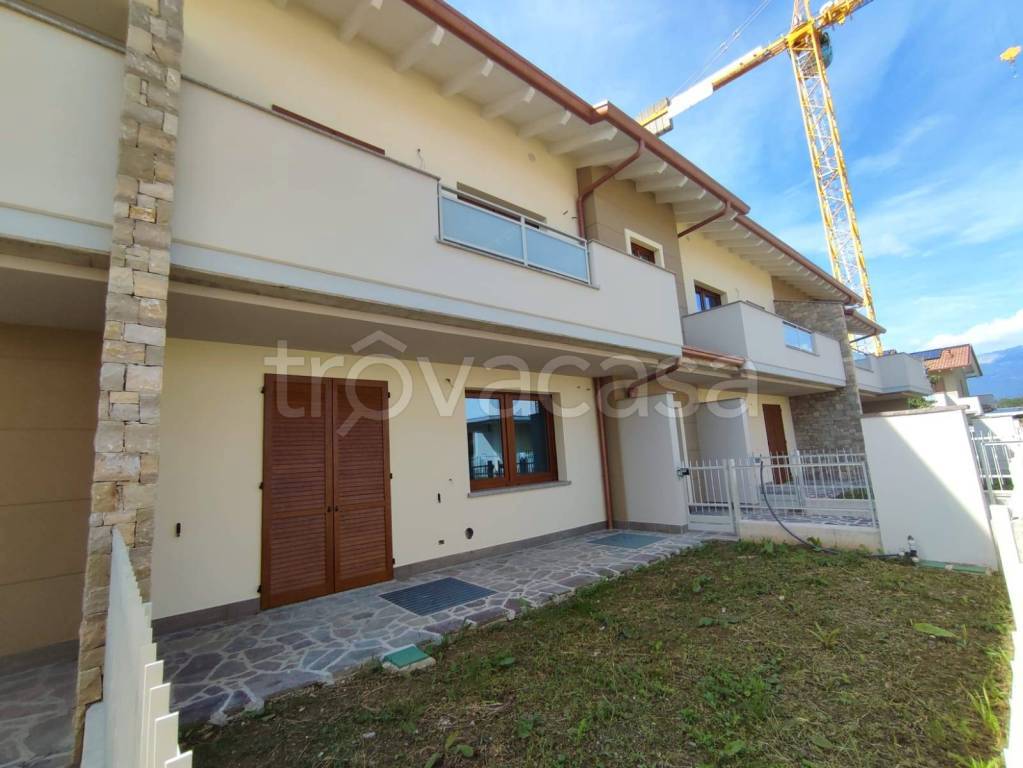 appartamento in vendita a Bonate Sopra