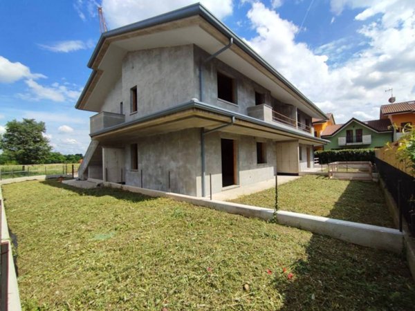 appartamento in vendita a Bonate Sopra
