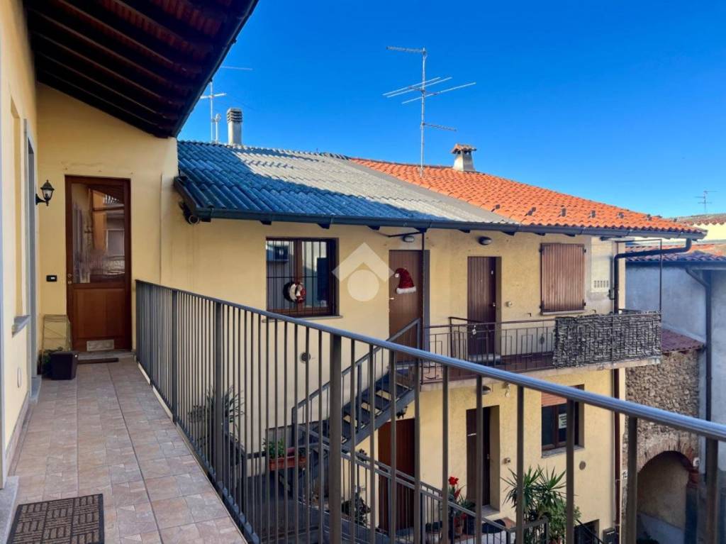 appartamento in vendita a Bonate Sopra