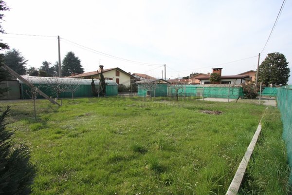 terreno edificabile in vendita a Bonate Sopra