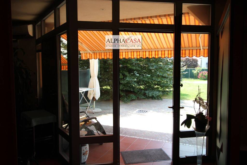 casa indipendente in vendita a Bonate Sopra