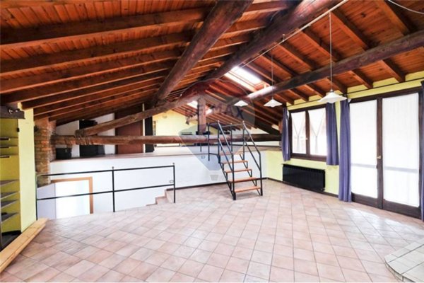 appartamento in vendita a Bonate Sopra