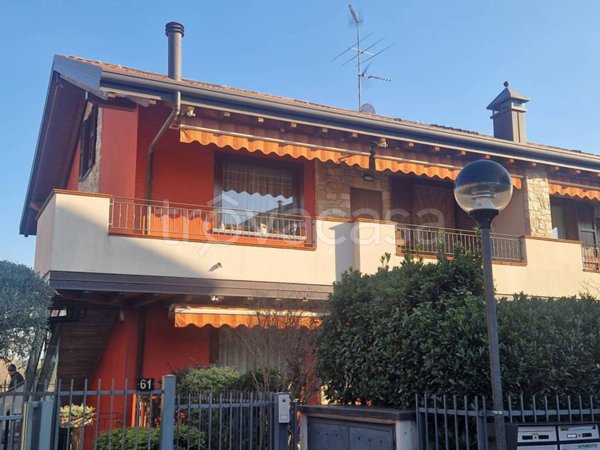 appartamento in vendita a Bonate Sopra