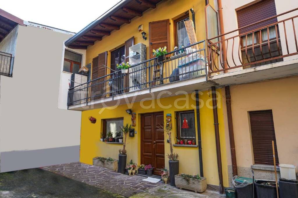 appartamento in vendita a Bonate Sopra