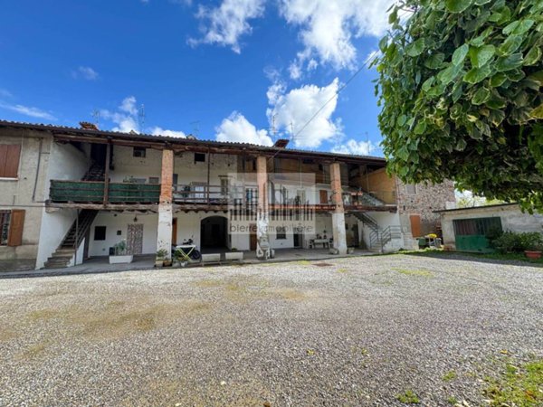 appartamento in vendita a Bonate Sopra