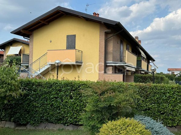 appartamento in vendita a Bonate Sopra