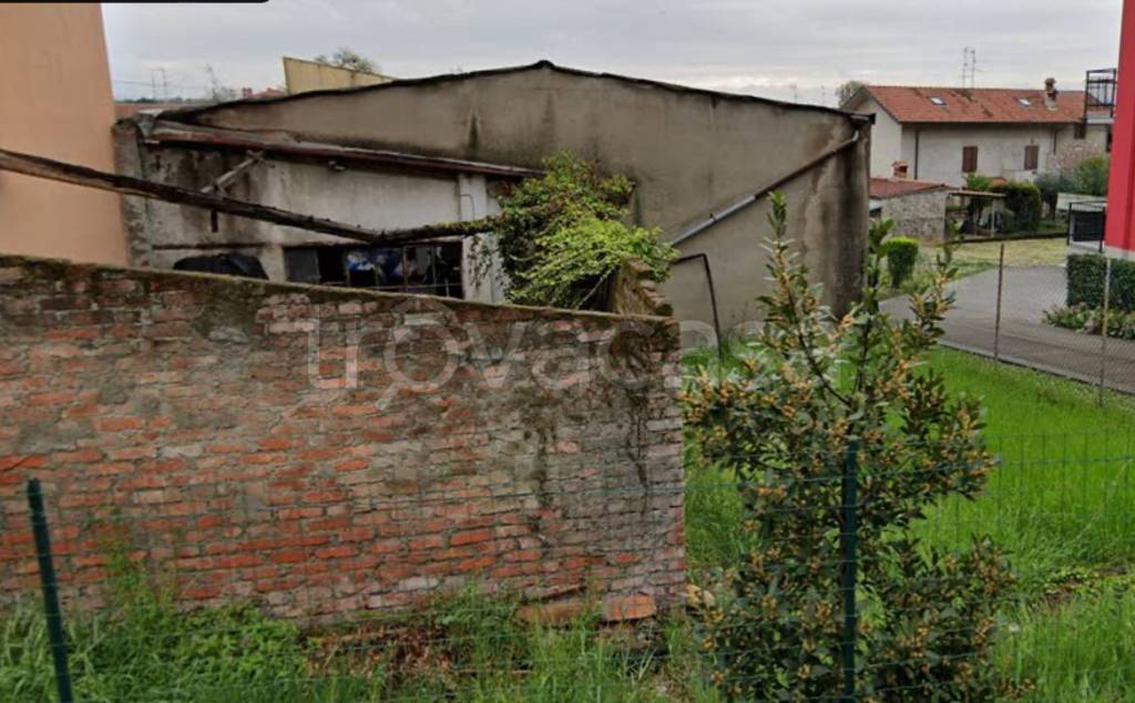 casa indipendente in vendita a Bonate Sopra in zona Ghiaie di Bonate Sopra