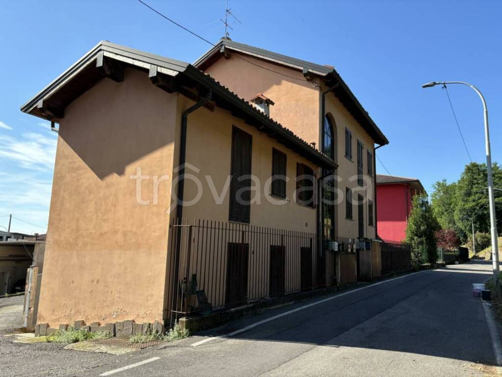 appartamento in vendita a Bonate Sopra