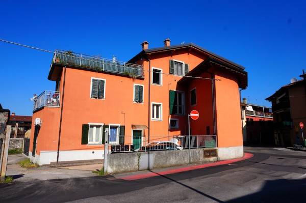 appartamento in vendita a Bonate Sopra