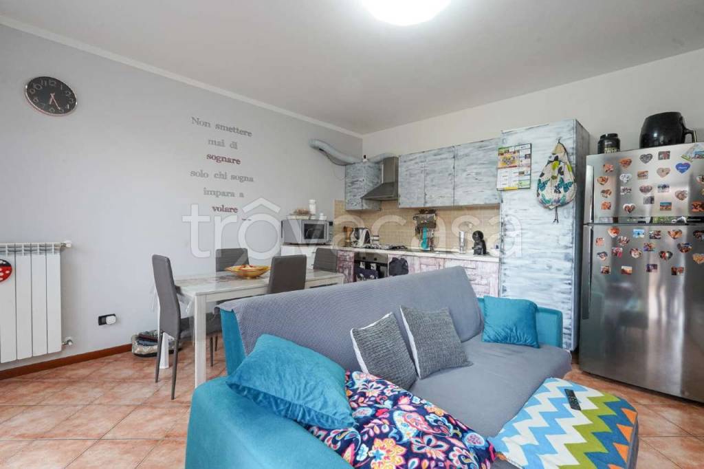 appartamento in vendita a Bonate Sopra