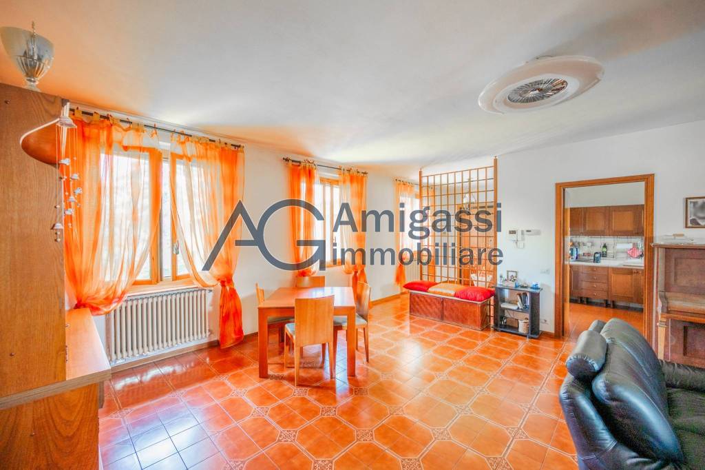 appartamento in vendita a Bonate Sopra