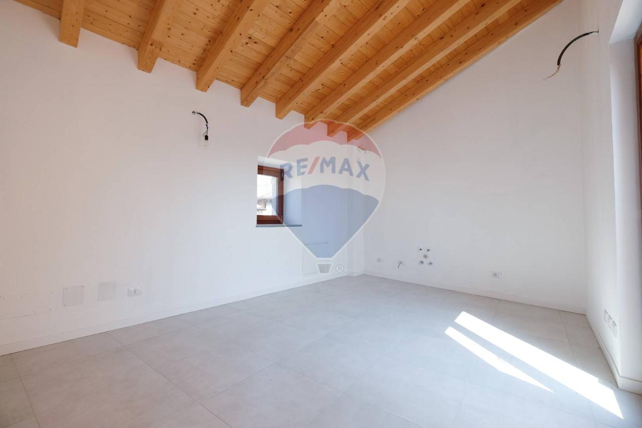 appartamento in vendita a Bonate Sopra