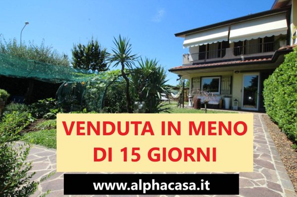 casa indipendente in vendita a Bonate Sopra