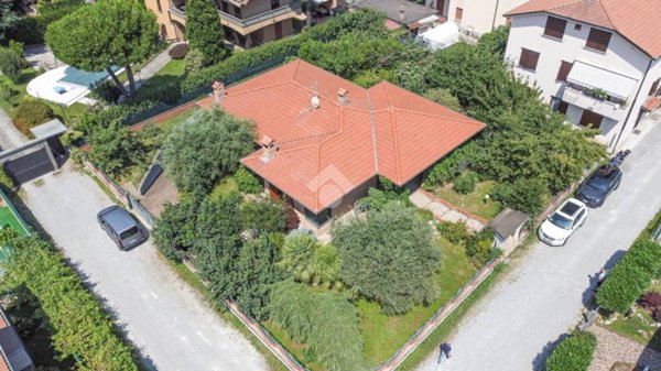 casa indipendente in vendita a Bonate Sopra