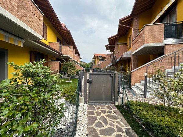 appartamento in vendita a Bonate Sopra