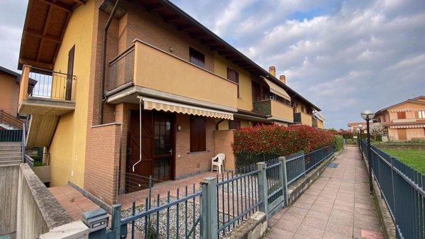 appartamento in vendita a Bonate Sopra