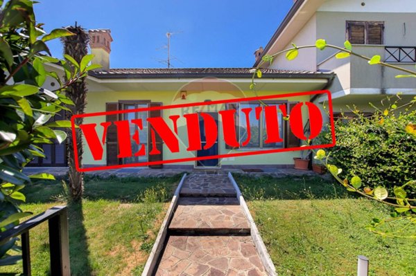 casa indipendente in vendita a Bonate Sopra