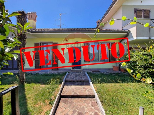 casa indipendente in vendita a Bonate Sopra