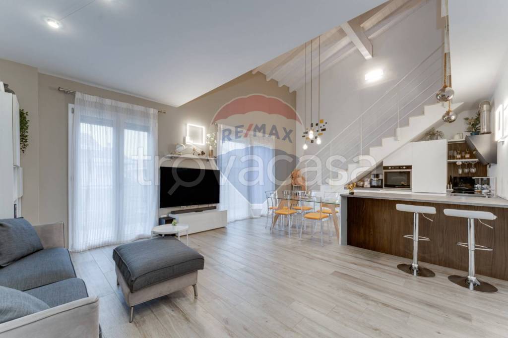 appartamento in vendita a Bonate Sopra