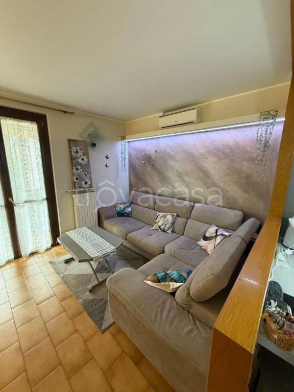 appartamento in vendita a Bonate Sopra