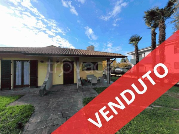 casa indipendente in vendita a Bonate Sopra