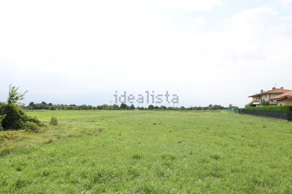terreno edificabile in vendita a Bonate Sopra in zona Cabanetti