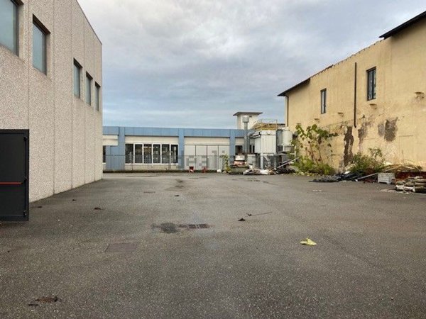 capannone in vendita a Bonate Sopra